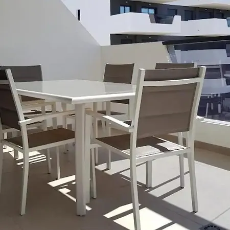 Beautiful Close To The Sea Arenales del Sol